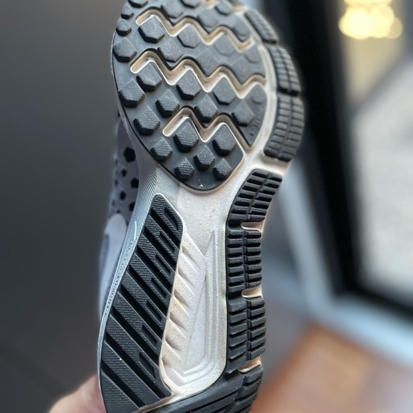 Ladies Nike Zoom - Size 39 - Picture 6 of 8